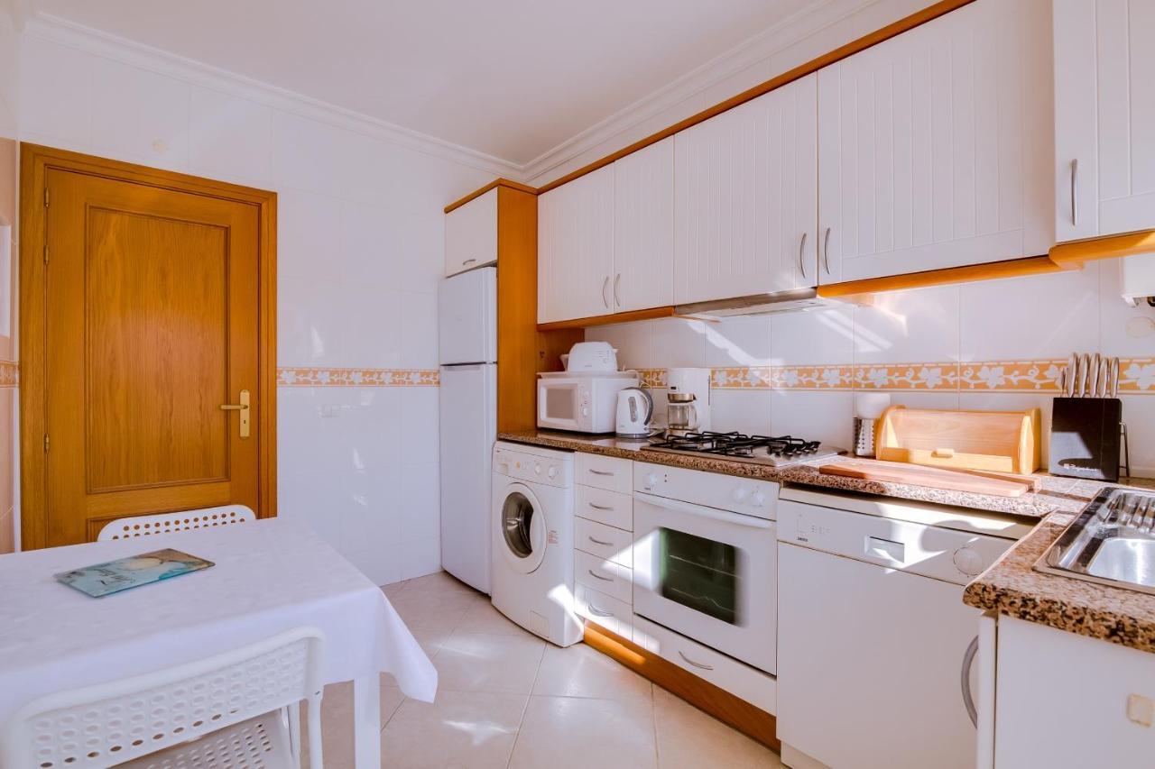 Isis - 2 Bedrooms In ヴィラモウラ エクステリア 写真